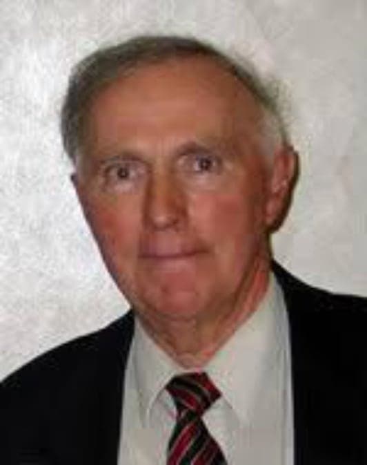 Brian Mulligan, founder of the Mulligan Concept™